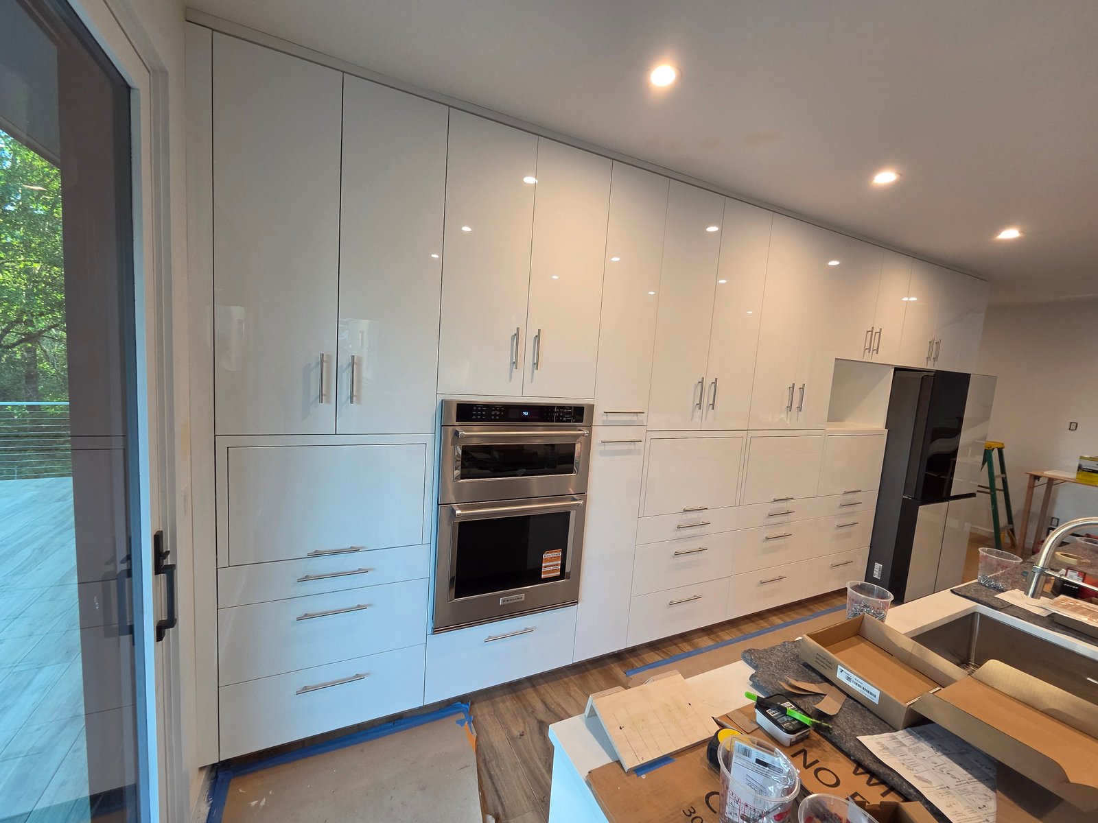 Custom high gloss shelving unit